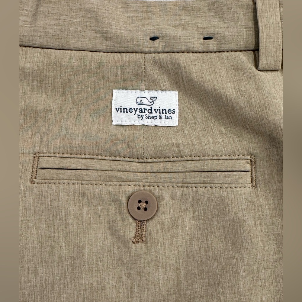 Boy’s Vineyard Vines Performance Shorts - Picture 3 of 4